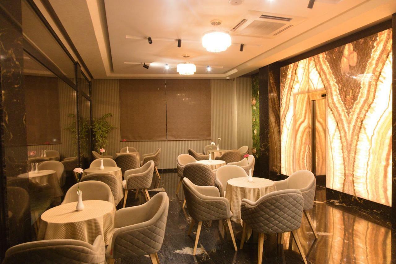 Emerald Boutique Hotel 티라나 외부 사진