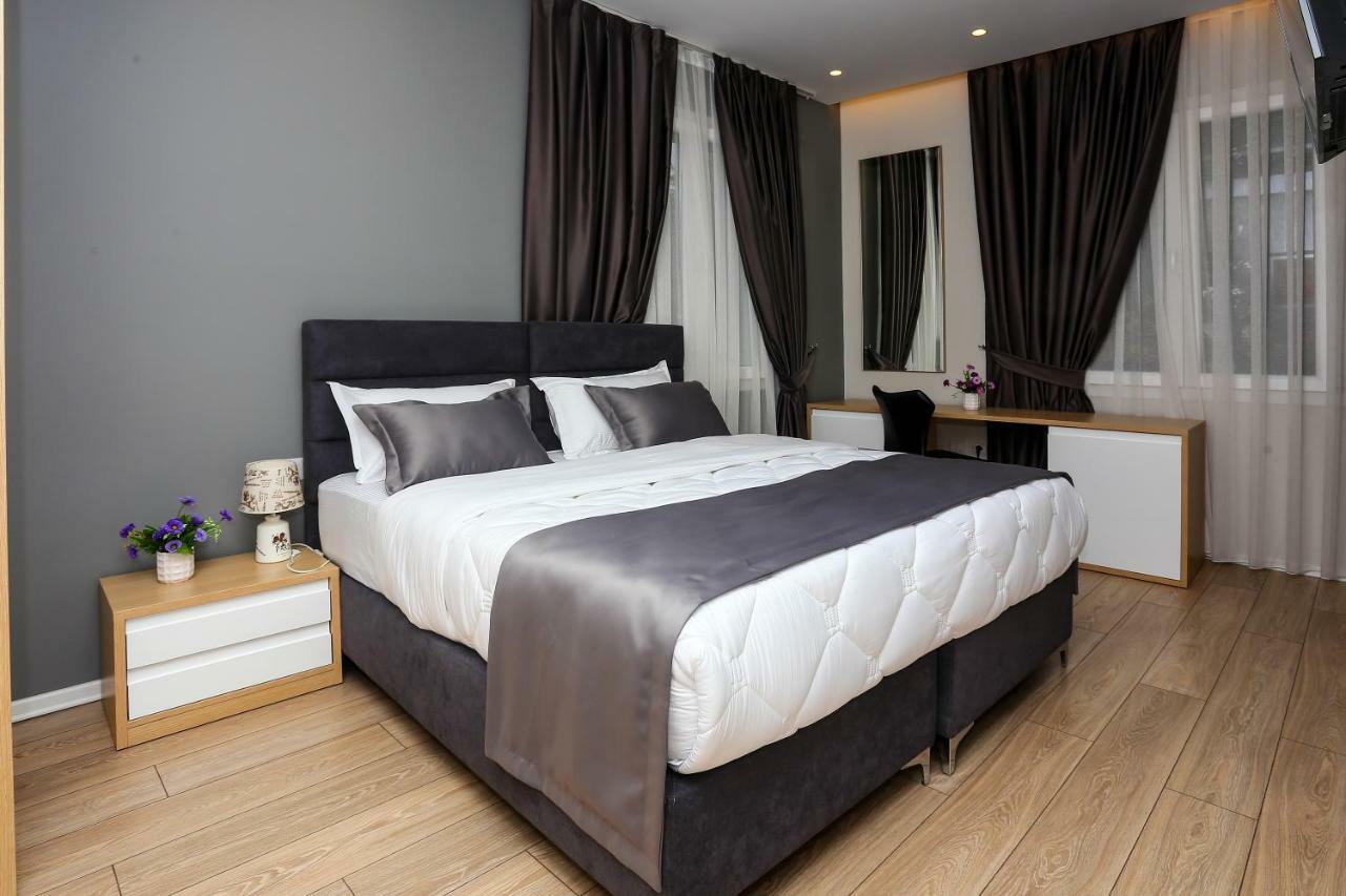 Emerald Boutique Hotel 티라나 외부 사진