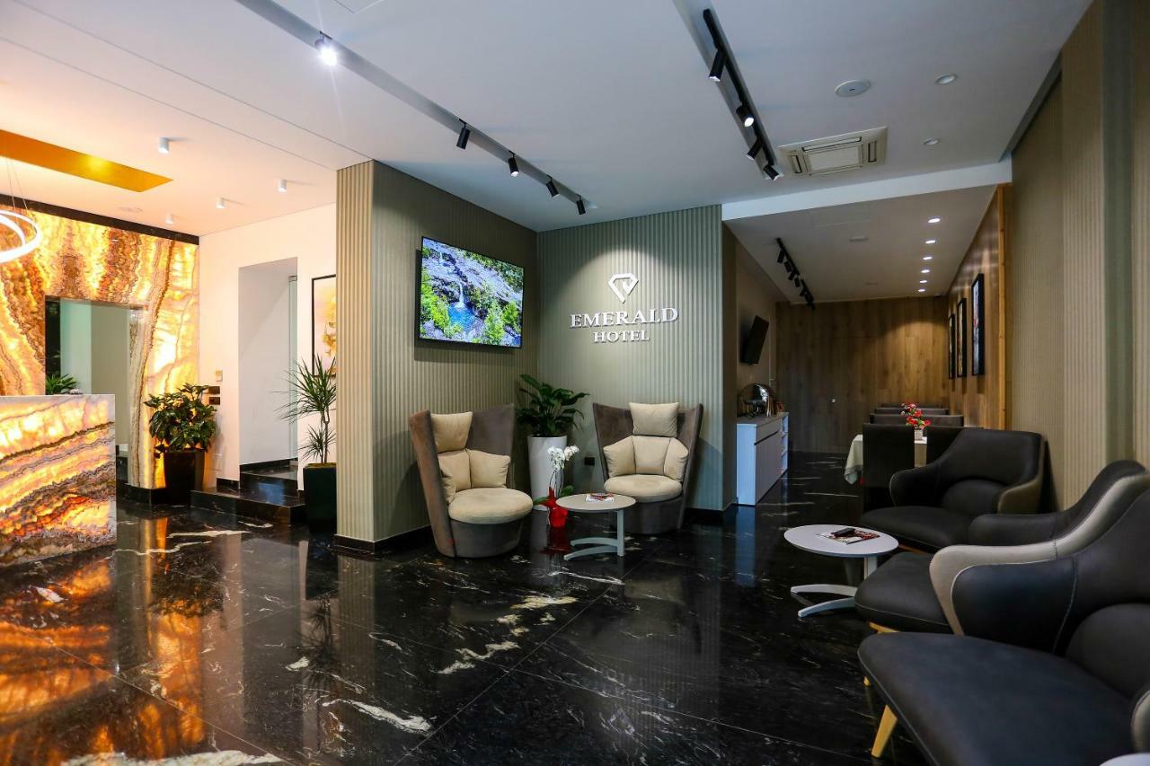 Emerald Boutique Hotel 티라나 외부 사진