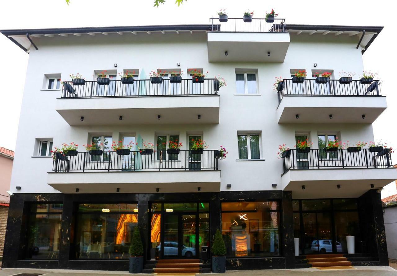 Emerald Boutique Hotel 티라나 외부 사진