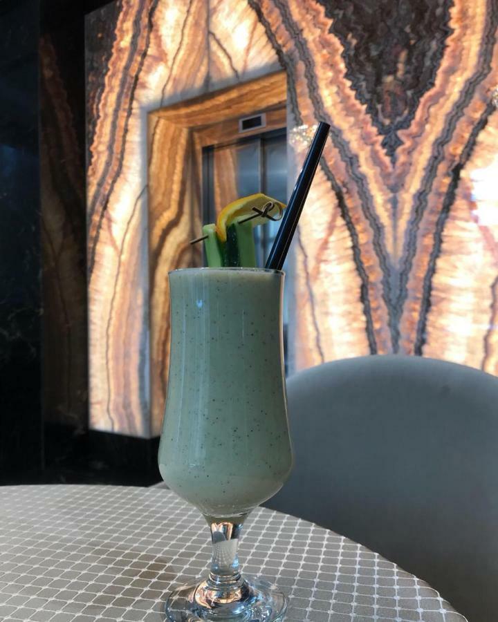 Emerald Boutique Hotel 티라나 외부 사진