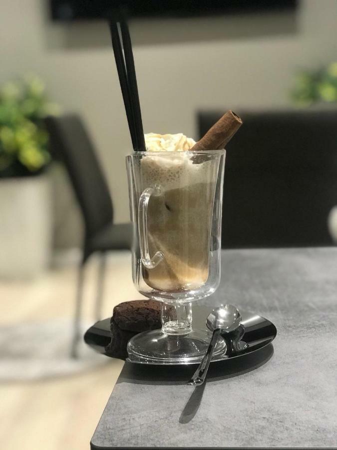 Emerald Boutique Hotel 티라나 외부 사진